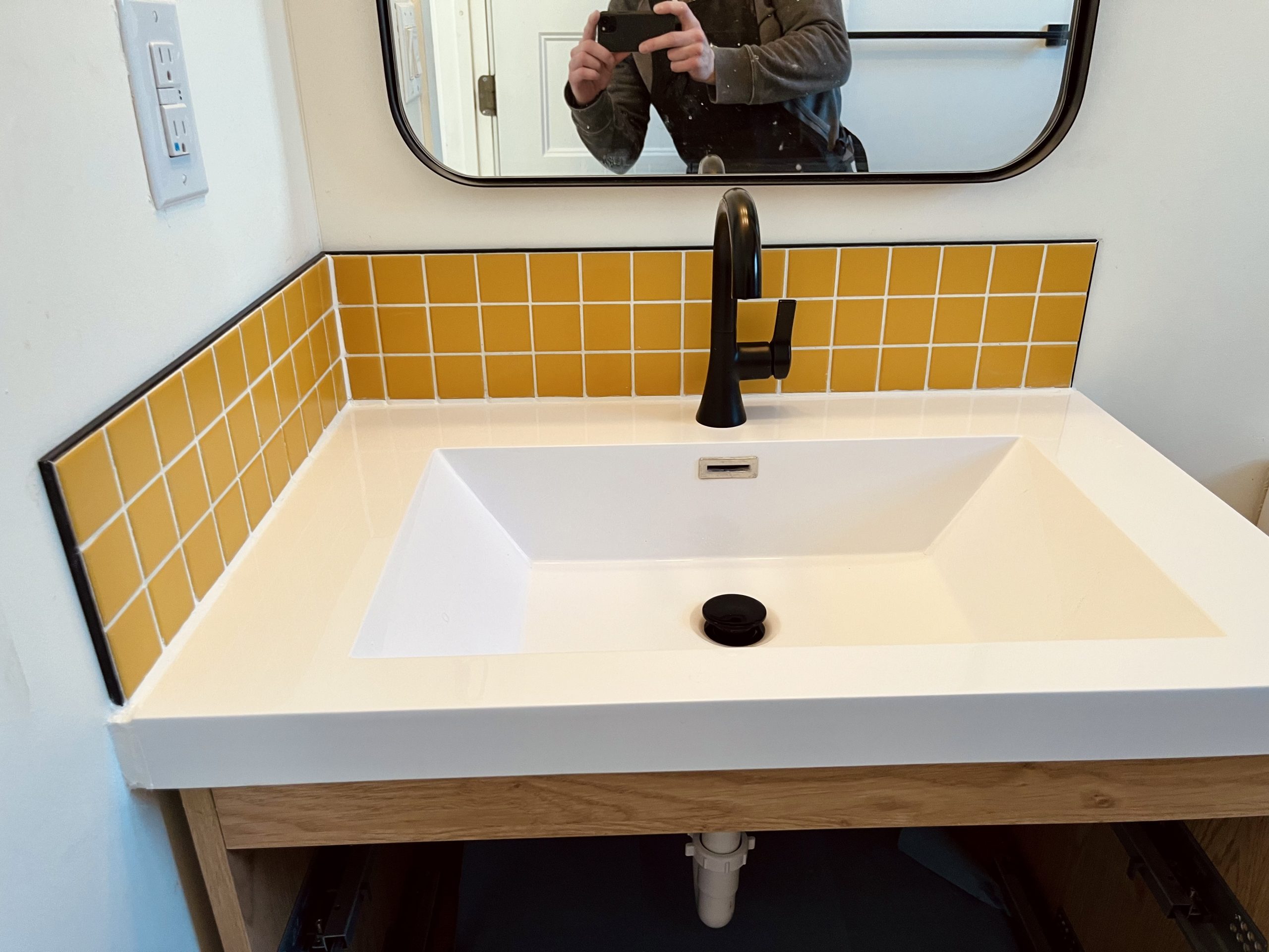 Bathroom vanity backsplash complete